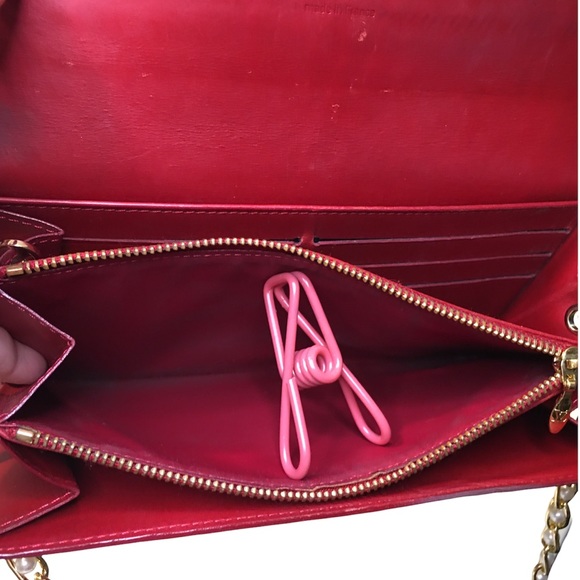 Authentic Louis Vuitton Red Vernis Sarah Wallet /WOC - Picture 13 of 14